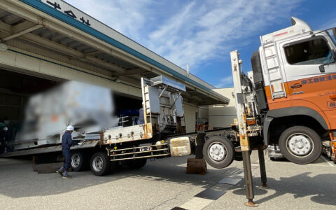 機械移設(富山)レーザー加工機